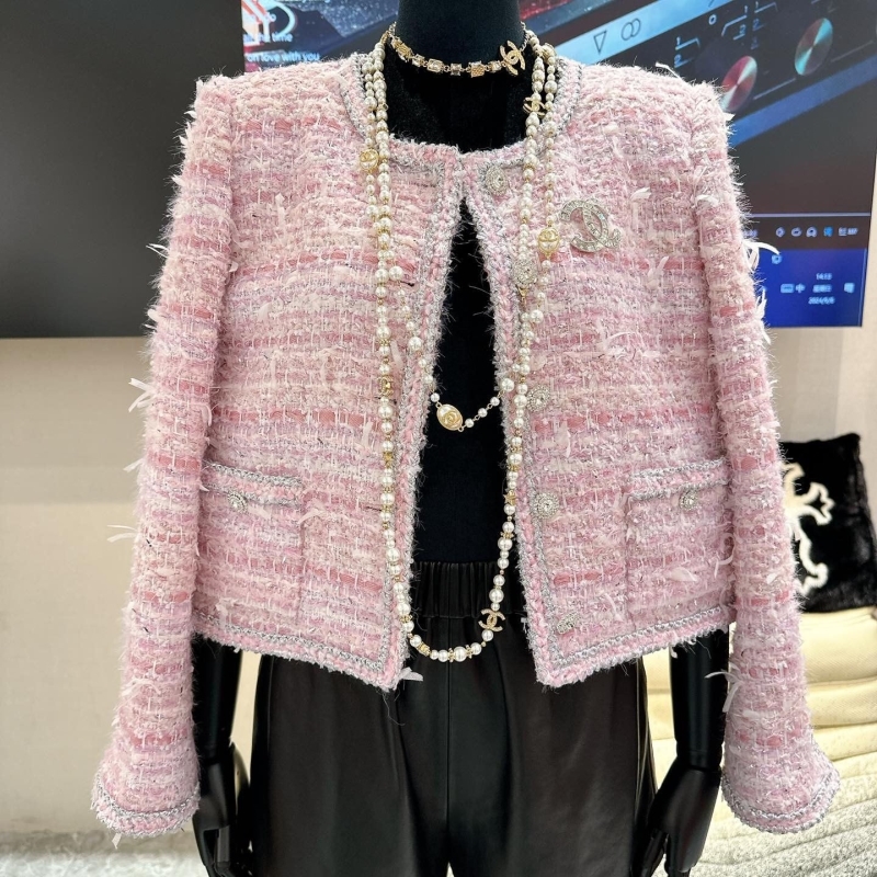 Ch*el coats